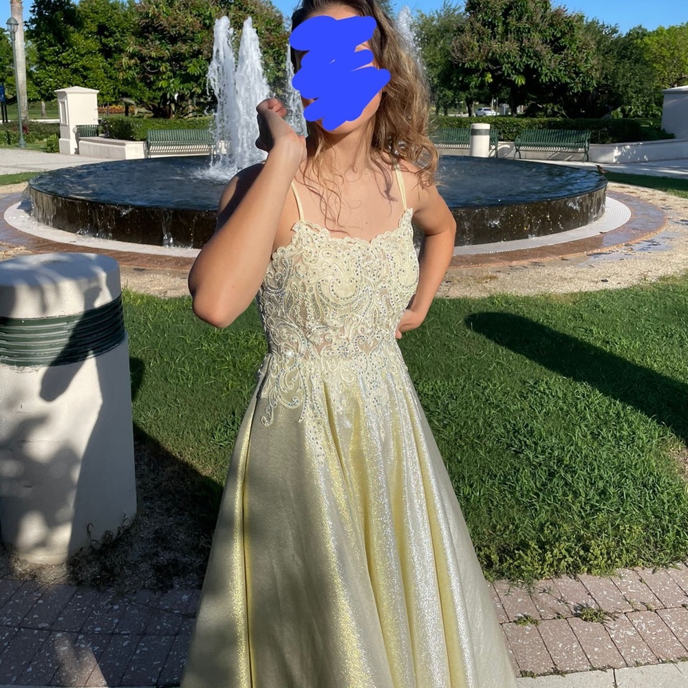 Prom Dress - Picture 1 of 5